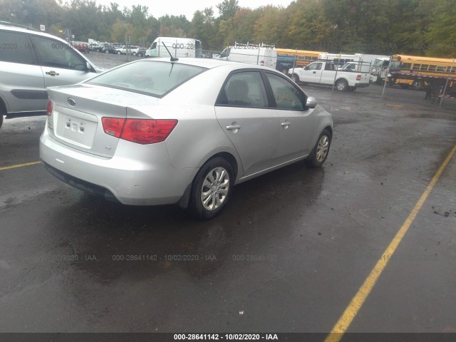 Photo 3 VIN: KNAFU4A24A5274163 - KIA FORTE 