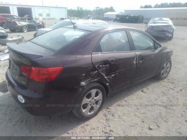 Photo 3 VIN: KNAFU4A24A5298317 - KIA FORTE 