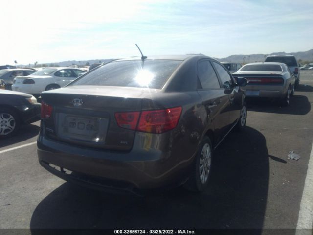 Photo 3 VIN: KNAFU4A24A5810691 - KIA FORTE 