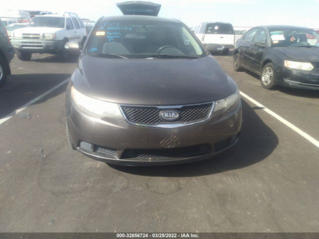 Photo 5 VIN: KNAFU4A24A5810691 - KIA FORTE 