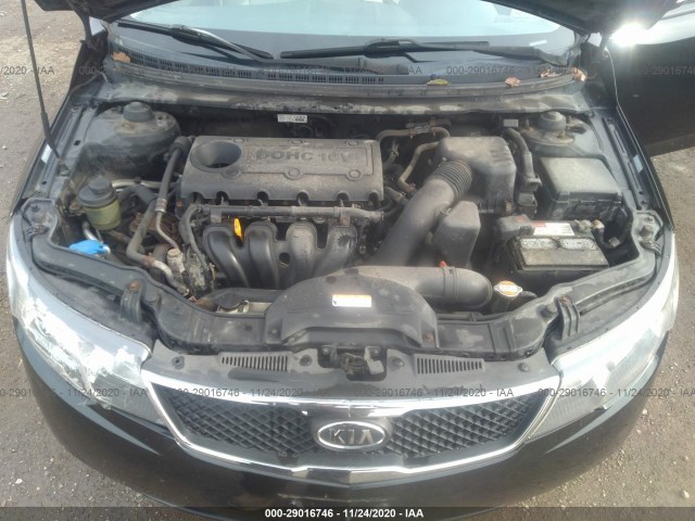 Photo 9 VIN: KNAFU4A24A5811047 - KIA FORTE 