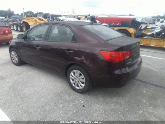 Photo 2 VIN: KNAFU4A24A5869482 - KIA FORTE 