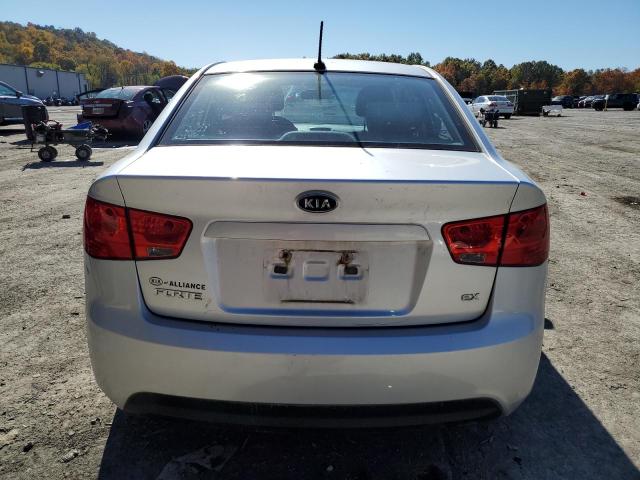 Photo 5 VIN: KNAFU4A24A5874083 - KIA FORTE 