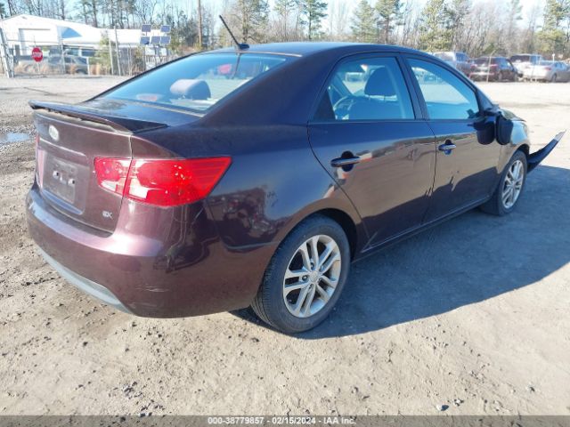 Photo 3 VIN: KNAFU4A24B5376600 - KIA FORTE 