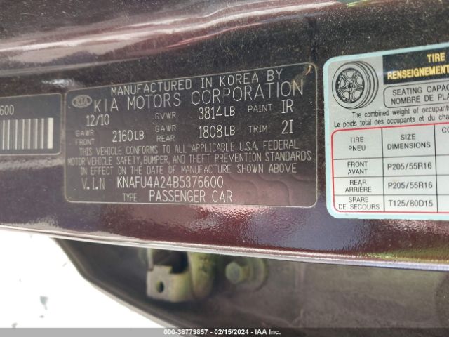 Photo 8 VIN: KNAFU4A24B5376600 - KIA FORTE 