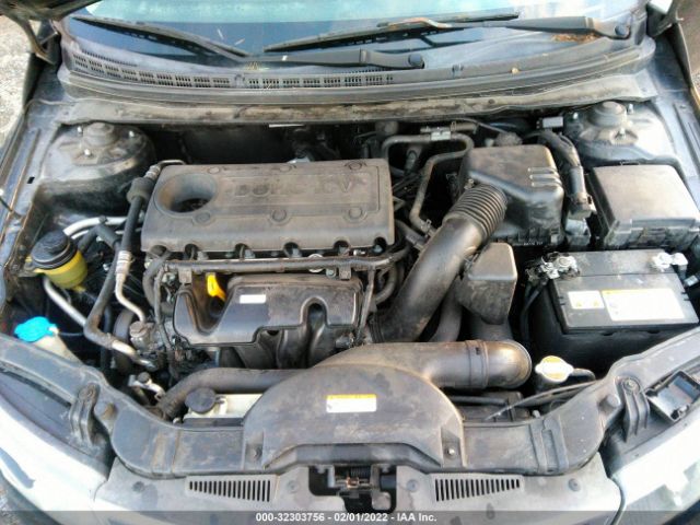 Photo 9 VIN: KNAFU4A24B5411488 - KIA FORTE 