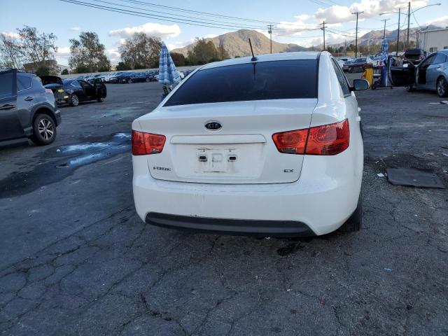 Photo 5 VIN: KNAFU4A24C5560212 - KIA FORTE EX 