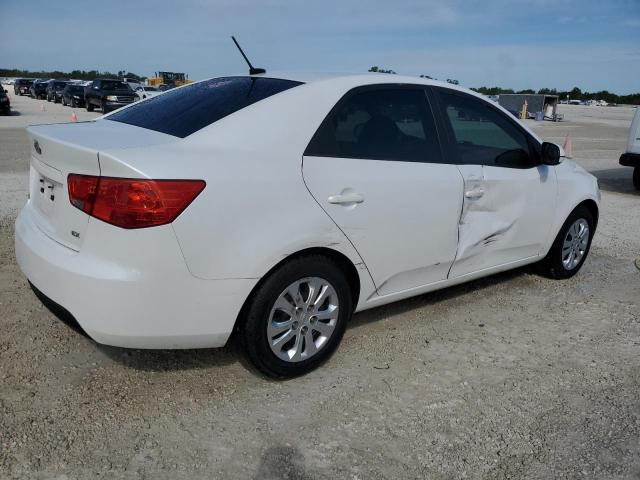 Photo 2 VIN: KNAFU4A24C5586163 - KIA FORTE EX 