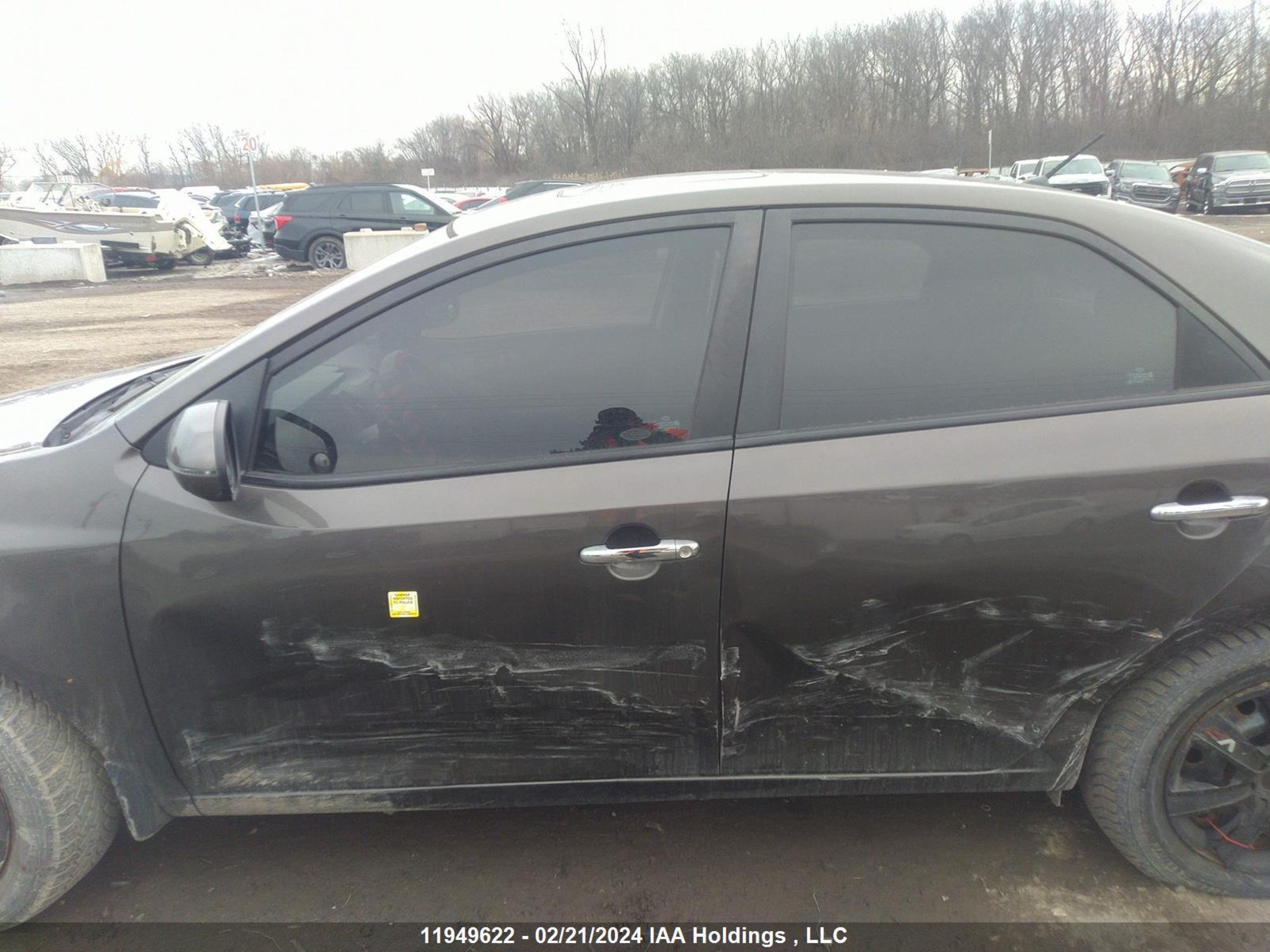 Photo 13 VIN: KNAFU4A24C5588883 - KIA FORTE 