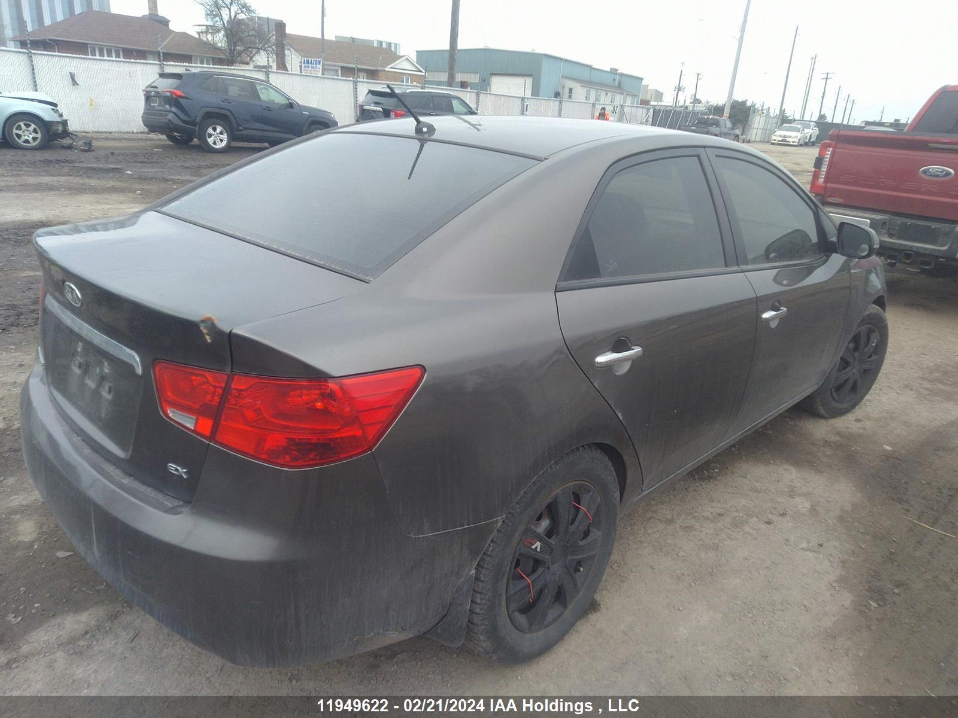 Photo 3 VIN: KNAFU4A24C5588883 - KIA FORTE 