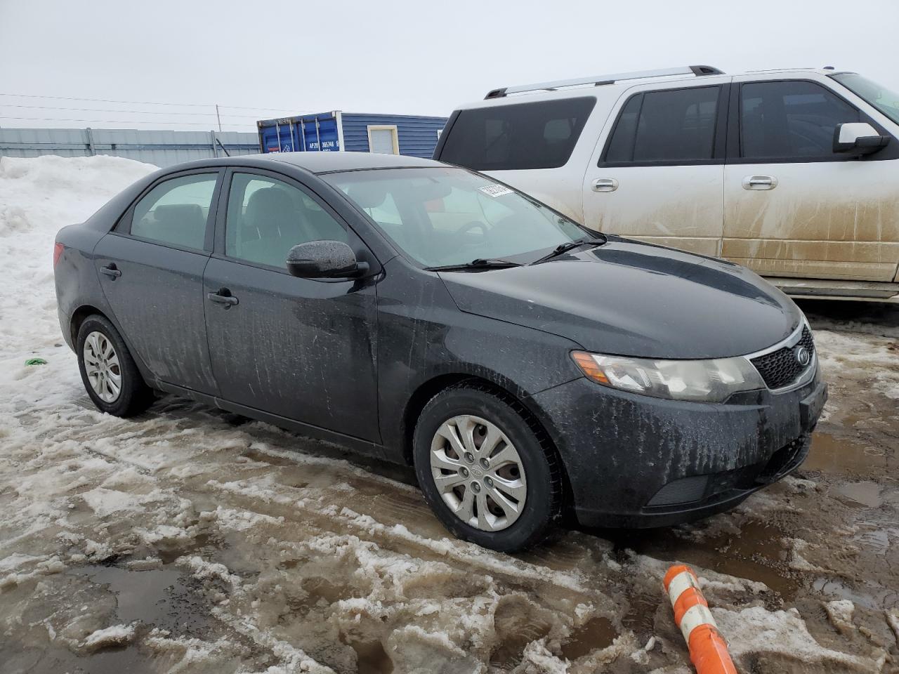 Photo 3 VIN: KNAFU4A24C5634731 - KIA FORTE 