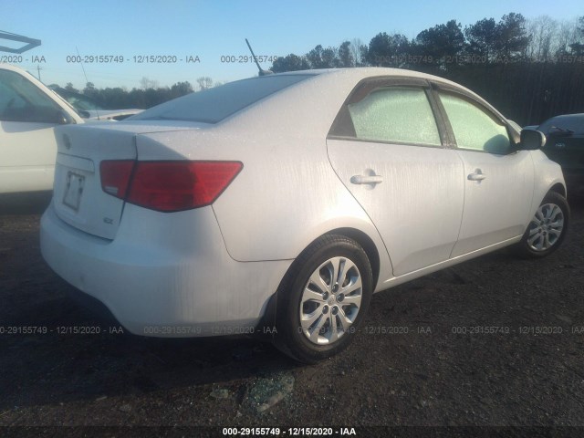 Photo 3 VIN: KNAFU4A24C5644000 - KIA FORTE 