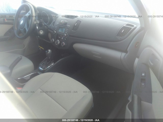 Photo 4 VIN: KNAFU4A24C5644000 - KIA FORTE 