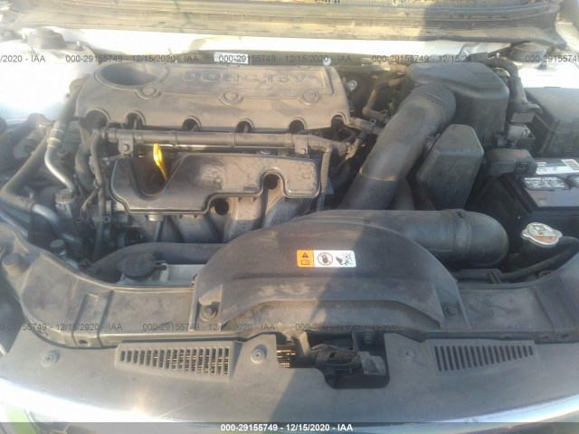 Photo 9 VIN: KNAFU4A24C5644000 - KIA FORTE 