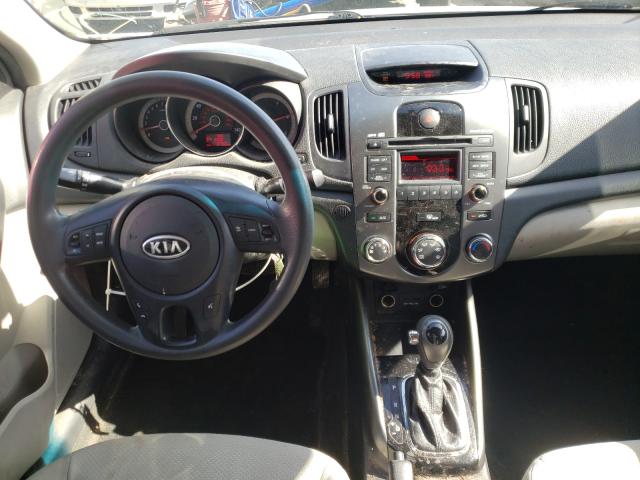 Photo 8 VIN: KNAFU4A24D5682232 - KIA FORTE EX 