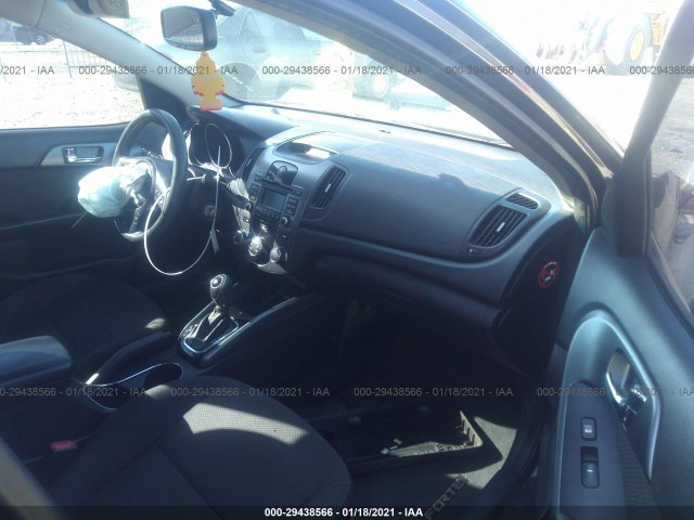 Photo 4 VIN: KNAFU4A24D5714905 - KIA FORTE 