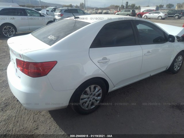 Photo 3 VIN: KNAFU4A24D5719652 - KIA FORTE 