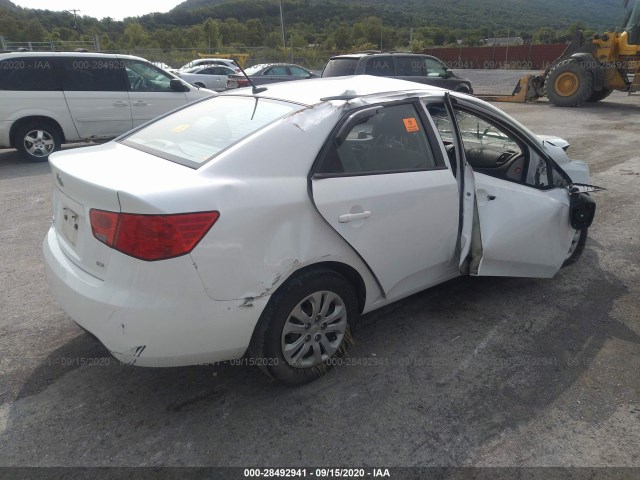 Photo 3 VIN: KNAFU4A24D5727069 - KIA FORTE 