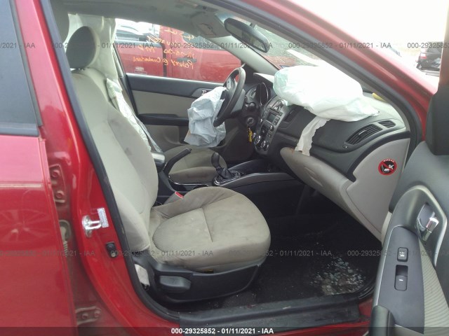 Photo 4 VIN: KNAFU4A24D5732532 - KIA FORTE 