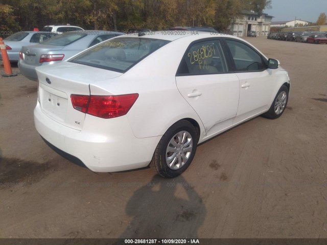 Photo 3 VIN: KNAFU4A24D5736029 - KIA FORTE 