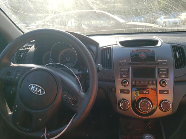 Photo 8 VIN: KNAFU4A24D5736175 - KIA FORTE EX 