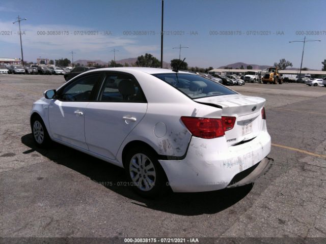 Photo 2 VIN: KNAFU4A25A5051758 - KIA FORTE 