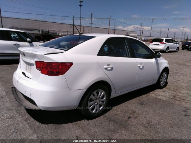 Photo 3 VIN: KNAFU4A25A5051758 - KIA FORTE 