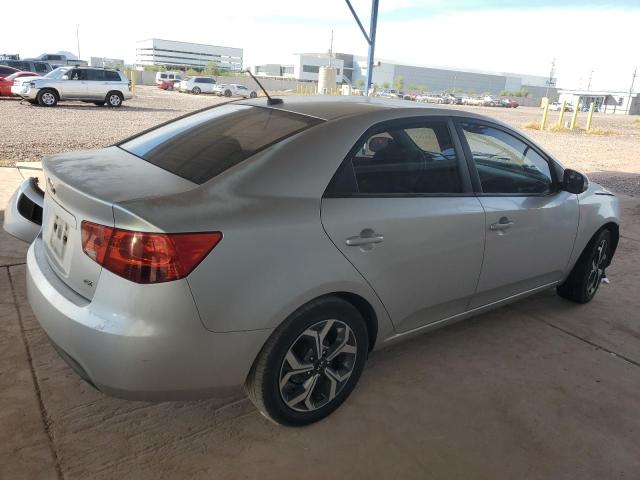 Photo 2 VIN: KNAFU4A25A5052683 - KIA FORTE EX 