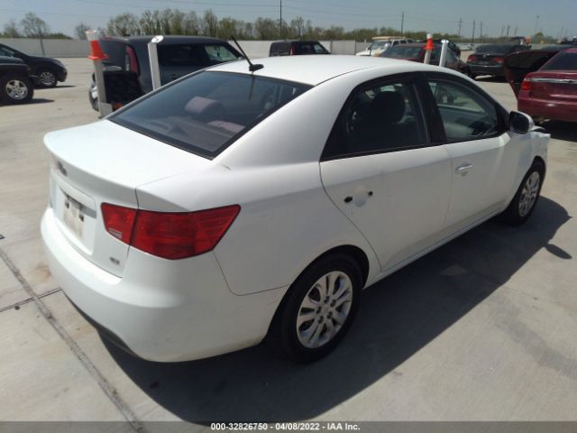 Photo 3 VIN: KNAFU4A25A5123686 - KIA FORTE 