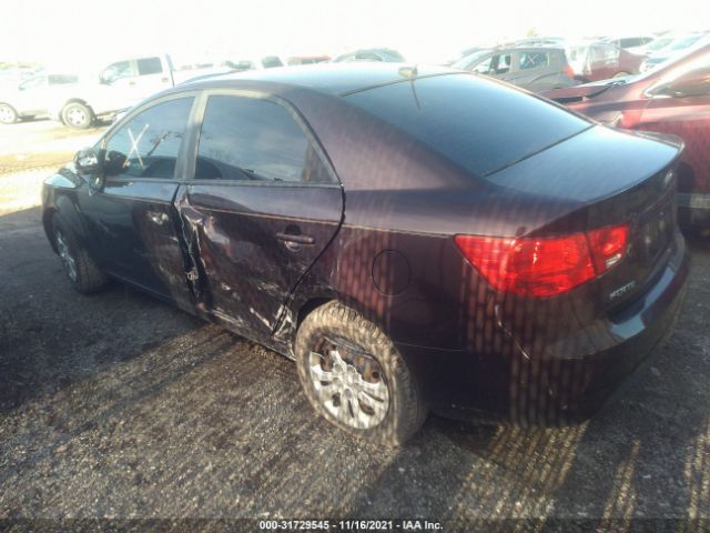 Photo 2 VIN: KNAFU4A25A5226445 - KIA FORTE 