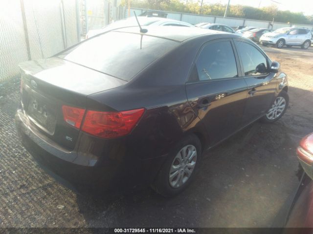 Photo 3 VIN: KNAFU4A25A5226445 - KIA FORTE 