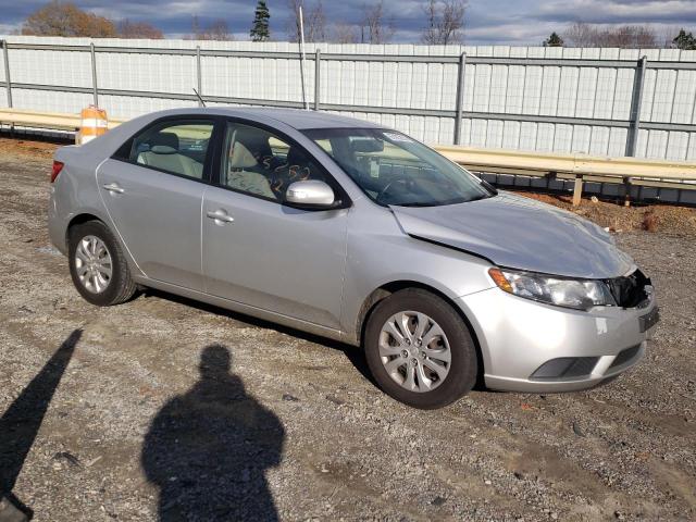 Photo 3 VIN: KNAFU4A25A5228549 - KIA FORTE EX 