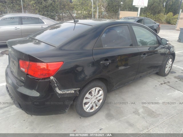 Photo 3 VIN: KNAFU4A25A5244945 - KIA FORTE 