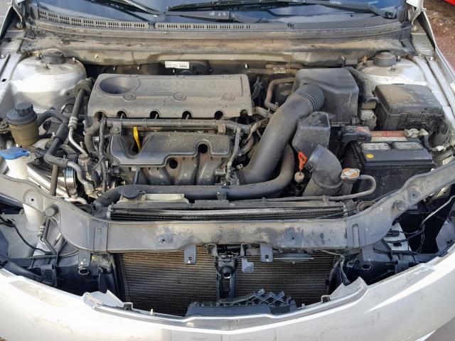 Photo 6 VIN: KNAFU4A25A5253435 - KIA FORTE EX 