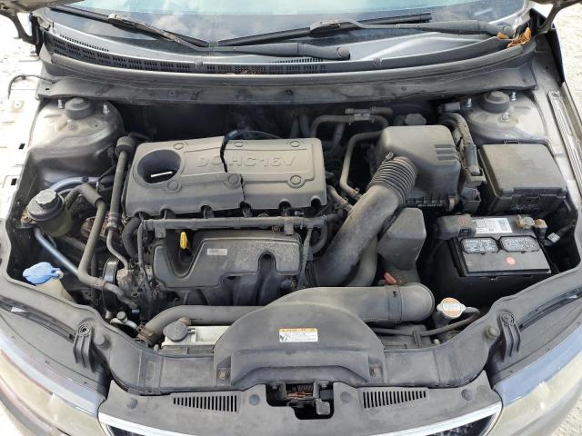 Photo 10 VIN: KNAFU4A25A5267223 - KIA FORTE 