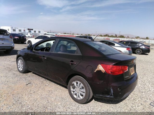 Photo 2 VIN: KNAFU4A25A5821456 - KIA FORTE 