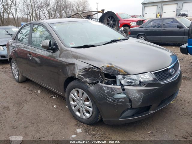 Photo 0 VIN: KNAFU4A25A5828553 - KIA FORTE 