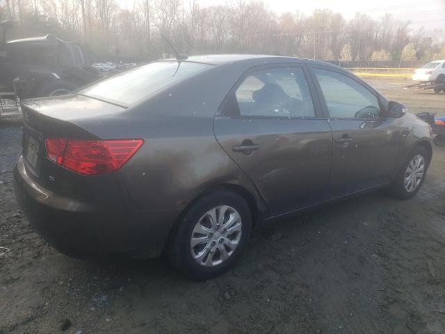 Photo 2 VIN: KNAFU4A25A5857647 - KIA FORTE 