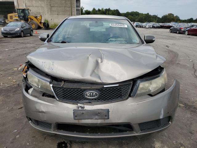 Photo 4 VIN: KNAFU4A25A5858099 - KIA FORTE 