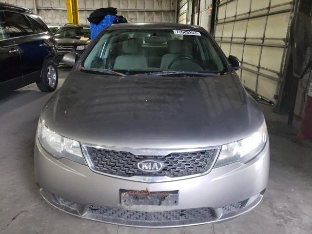 Photo 4 VIN: KNAFU4A25B5403562 - KIA FORTE 