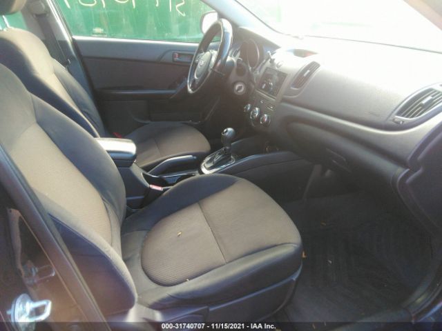 Photo 4 VIN: KNAFU4A25C5489425 - KIA FORTE 