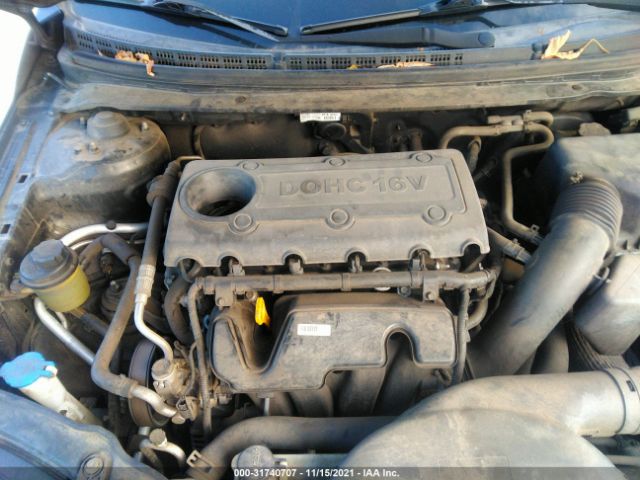 Photo 9 VIN: KNAFU4A25C5489425 - KIA FORTE 