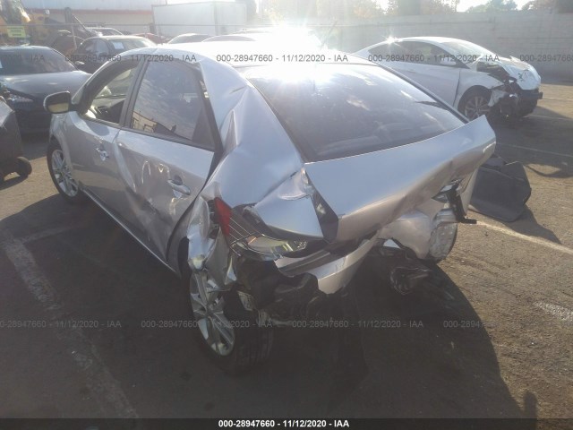 Photo 2 VIN: KNAFU4A25C5553933 - KIA FORTE 