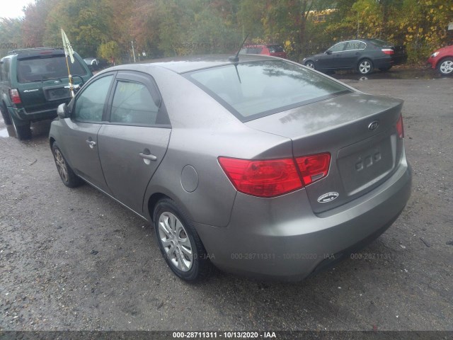 Photo 2 VIN: KNAFU4A25C5632177 - KIA FORTE 