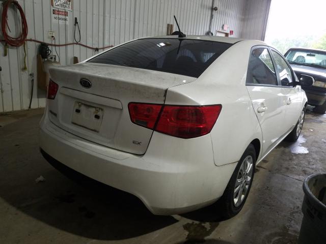 Photo 3 VIN: KNAFU4A25C5632941 - KIA FORTE 