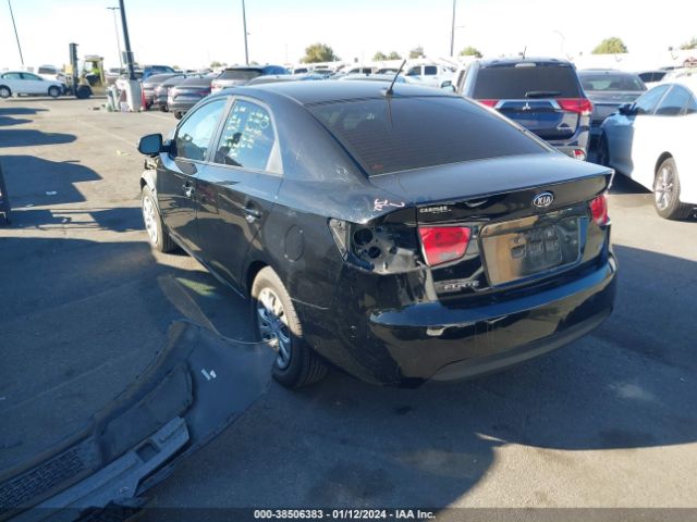 Photo 2 VIN: KNAFU4A25D5646050 - KIA FORTE 