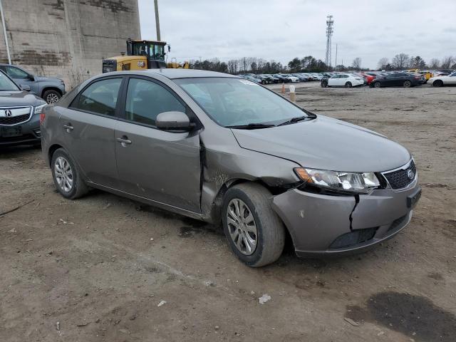 Photo 3 VIN: KNAFU4A25D5672289 - KIA FORTE 