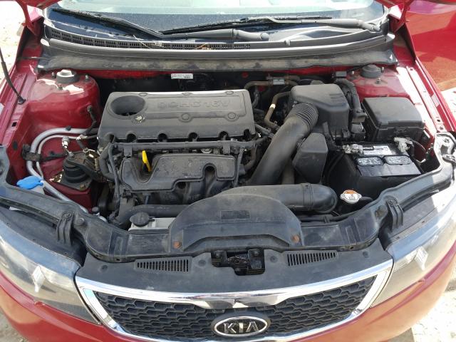 Photo 6 VIN: KNAFU4A25D5682191 - KIA FORTE EX 