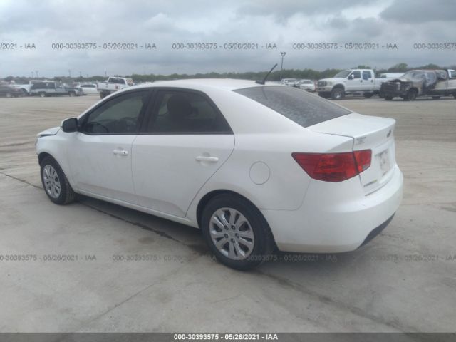 Photo 2 VIN: KNAFU4A25D5694907 - KIA FORTE 