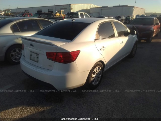 Photo 3 VIN: KNAFU4A25D5696365 - KIA FORTE 